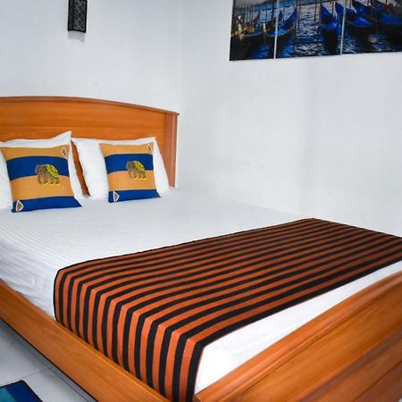 Myr-o Homestay Kombichankulama Luaran gambar