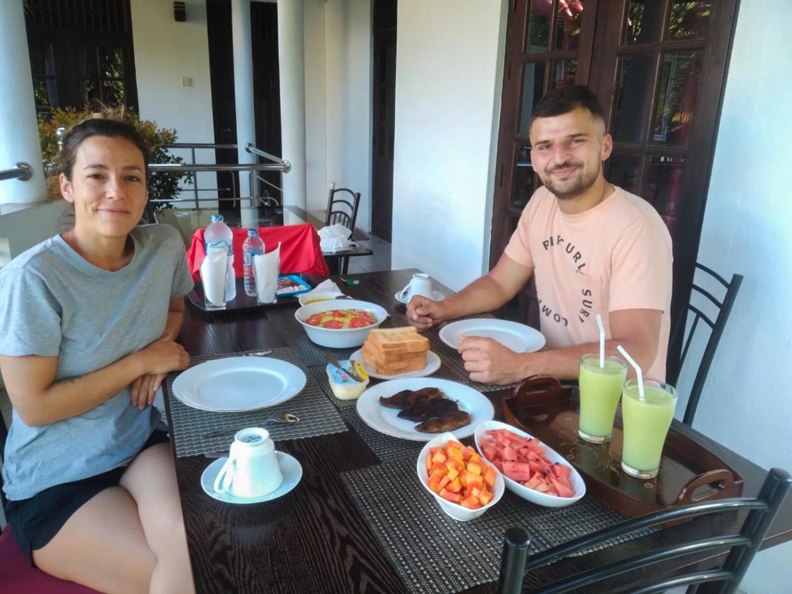 Myr-o Homestay Kombichankulama Luaran gambar