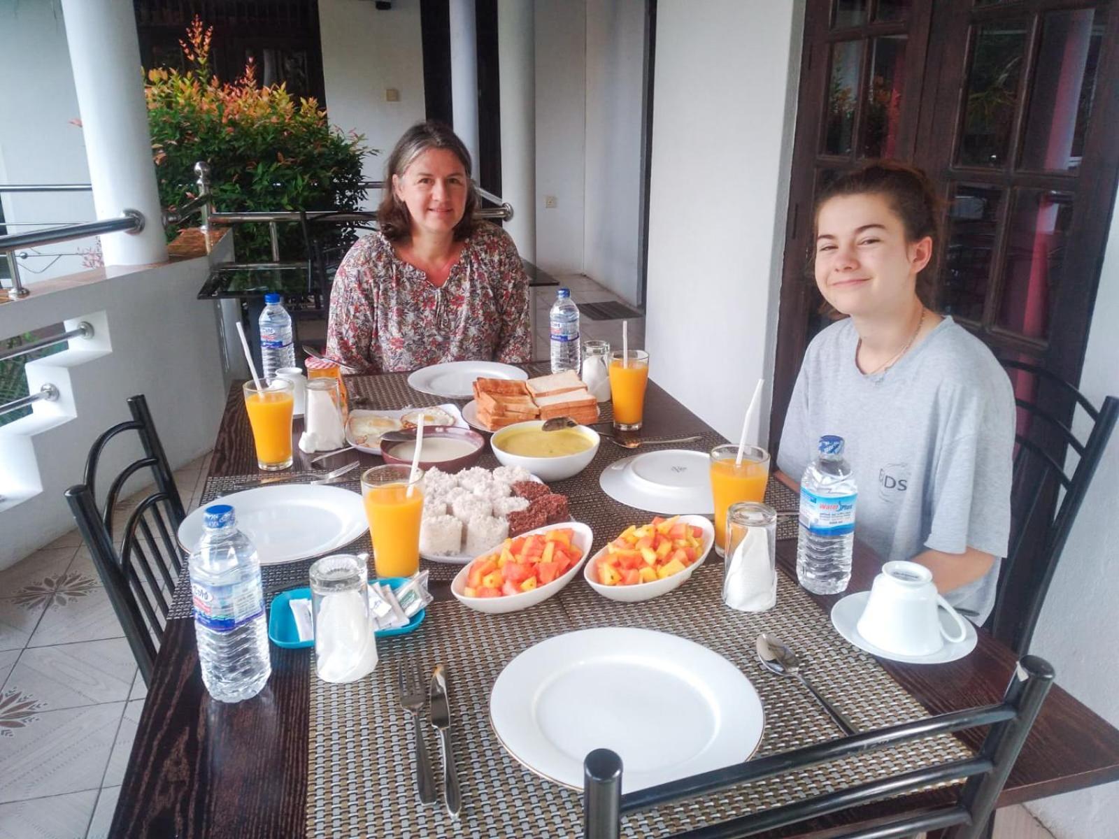 Myr-o Homestay Kombichankulama Luaran gambar