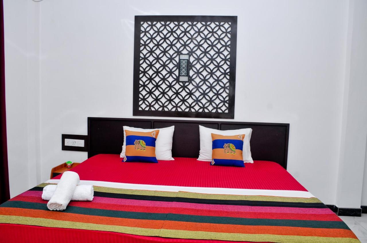 Myr-o Homestay Kombichankulama Luaran gambar