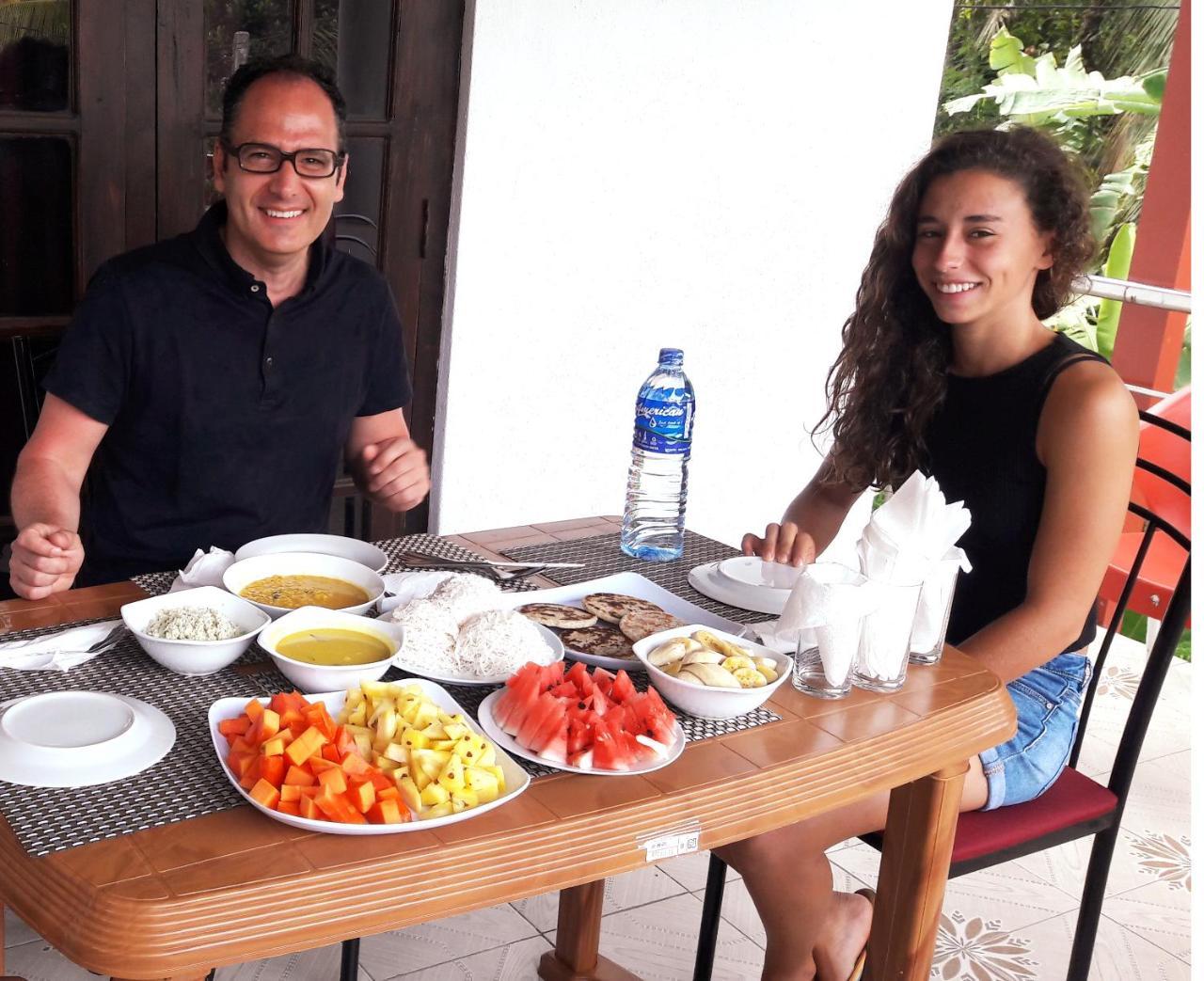 Myr-o Homestay Kombichankulama Luaran gambar
