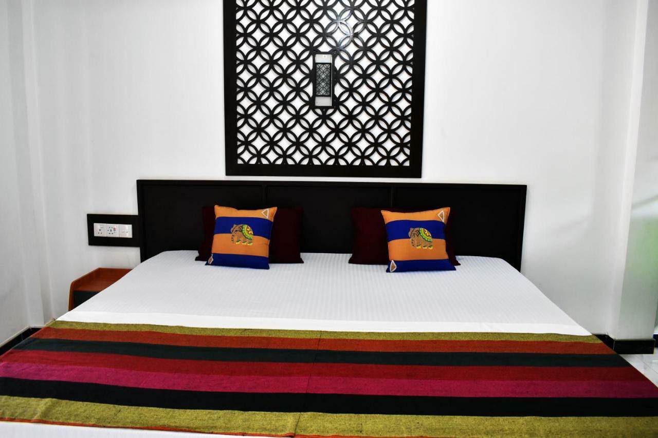 Myr-o Homestay Kombichankulama Luaran gambar