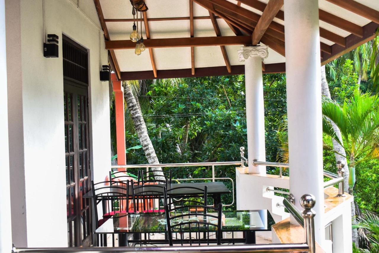 Myr-o Homestay Kombichankulama Luaran gambar